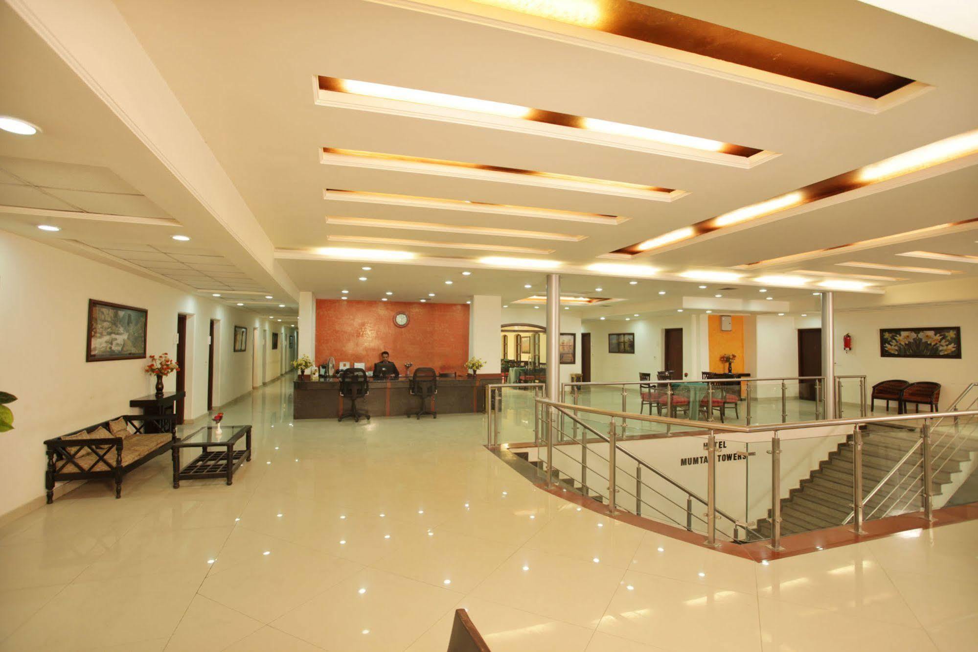 Hotel Grand Mumtaz Towers Srinagar  Exterior photo